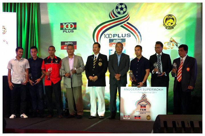 Pemenang Anugerah Bola Sepak Kebangsaan 2011