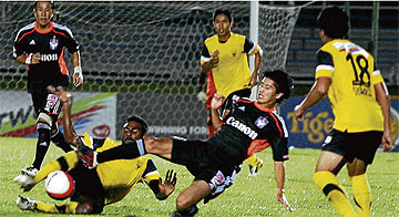 Harimau Muda vs Albirex Niigata