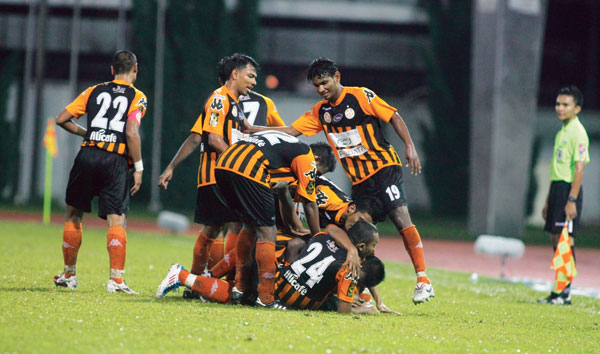 Felda United vs Negeri Sembilan