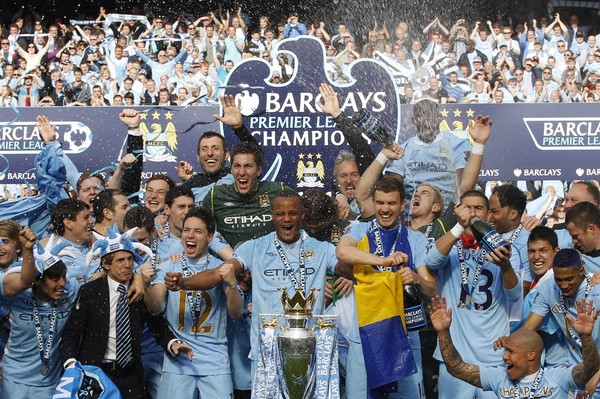 Manchester City Juara EPL 2012