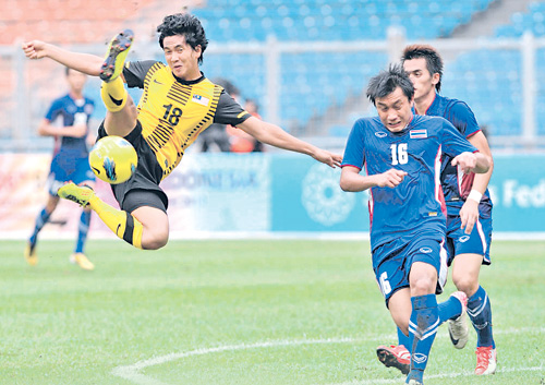 Malaysia 2-1 Thailand | SEA Games 2011