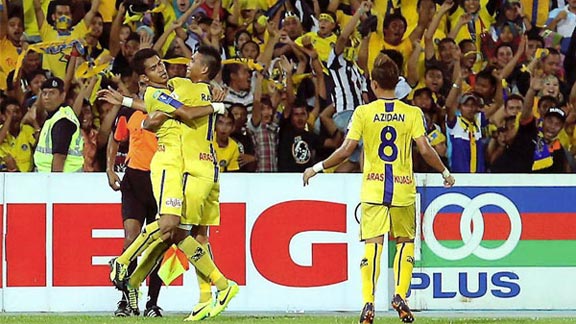 pahang 3-1 sarawak