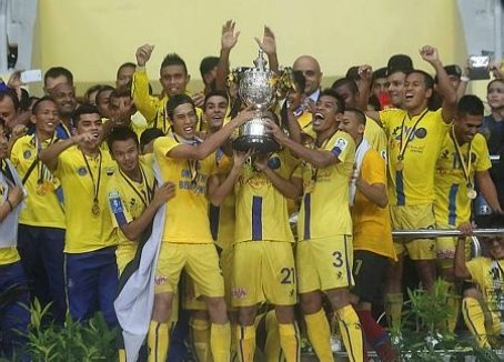 Pahang Juara Piala Malaysia 2013