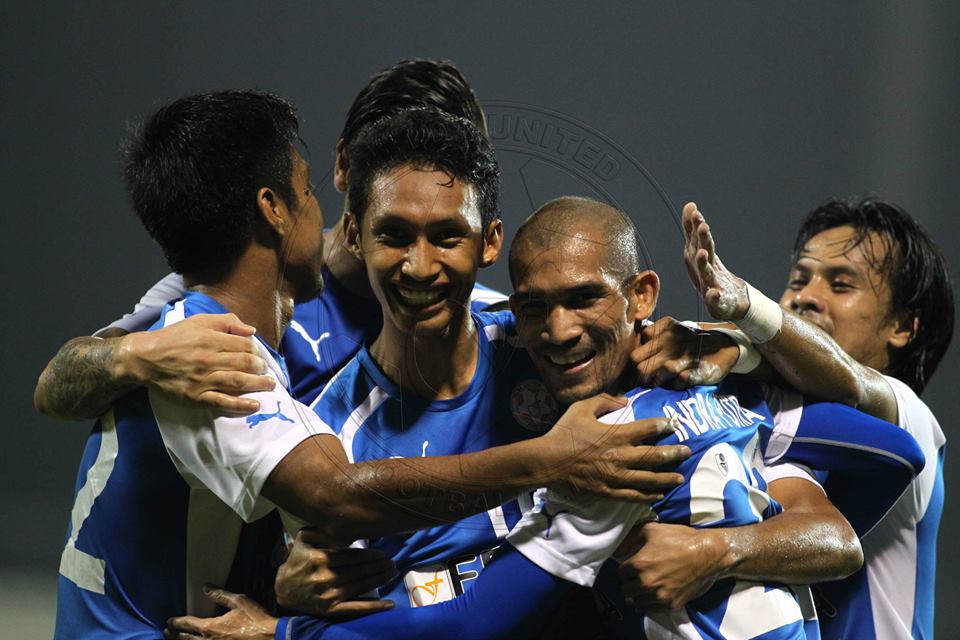 Sime Darby vs Felda United 2015