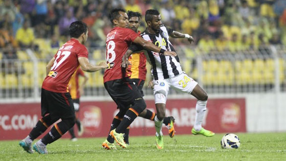 sime darby 2-4 pahang liga super 2015